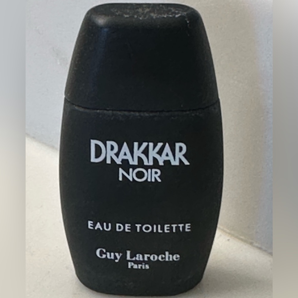 Drakkar Noir miniature Guy Laroche Eau De Toilette vintage bottle
